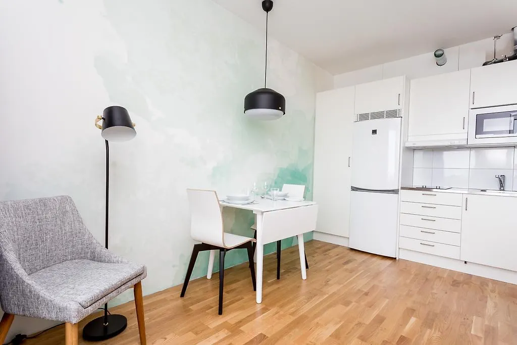 Apartdirect Aelvsjoe Stockholm 3*,