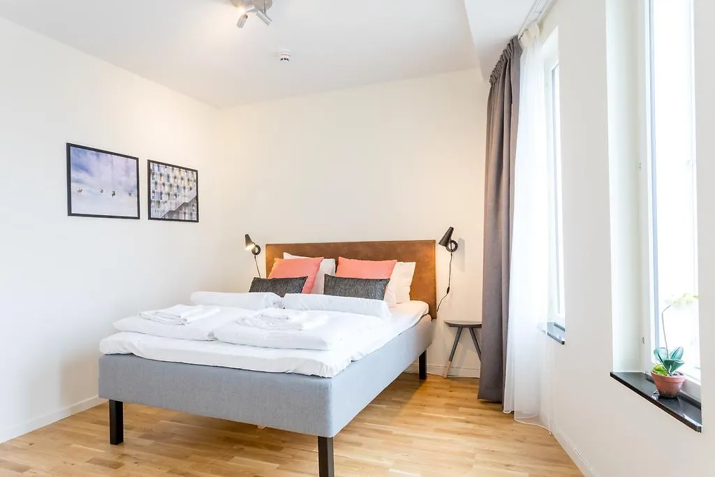 ApartDirect Älvsjö Stockholm 3*,  Sverige